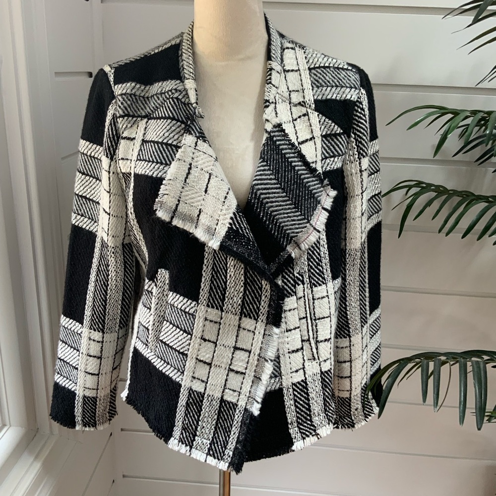 NWT Vigoss Black/ White Plaid Jacket Size L